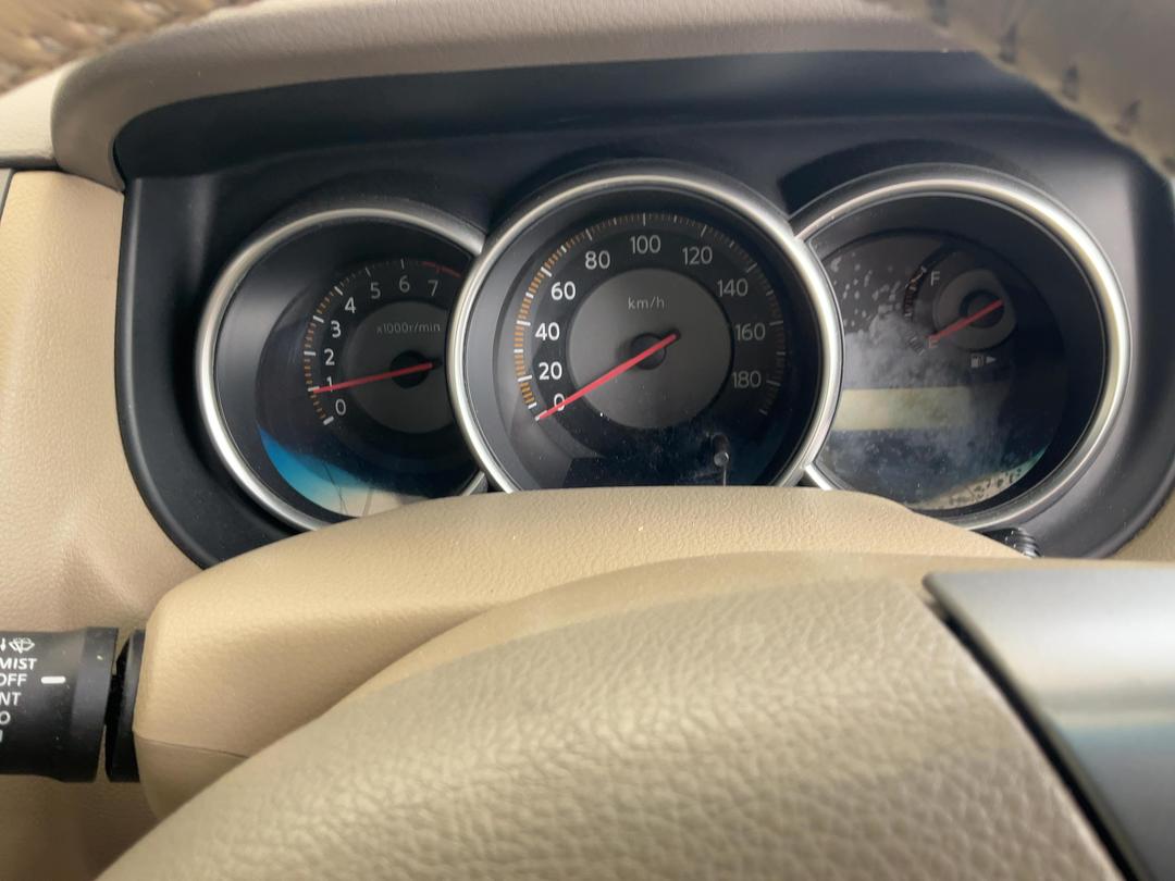 Photo '19' of Nissan Tiida Latio