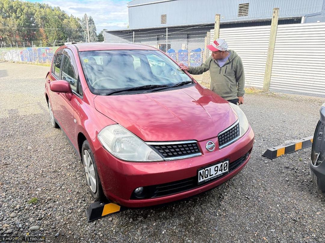 Photo '6' of Nissan Tiida