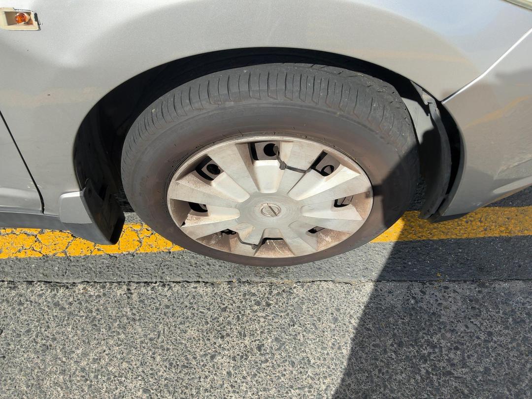 Photo '29' of Nissan Tiida