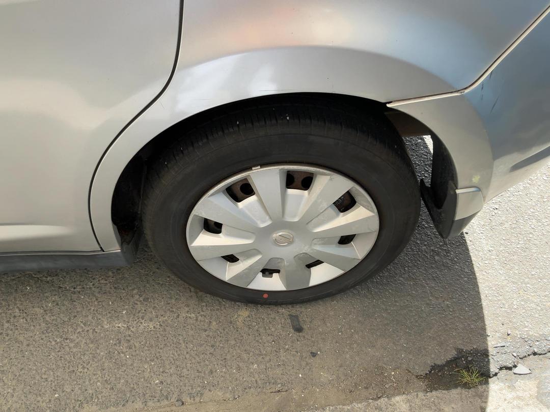 Photo '31' of Nissan Tiida