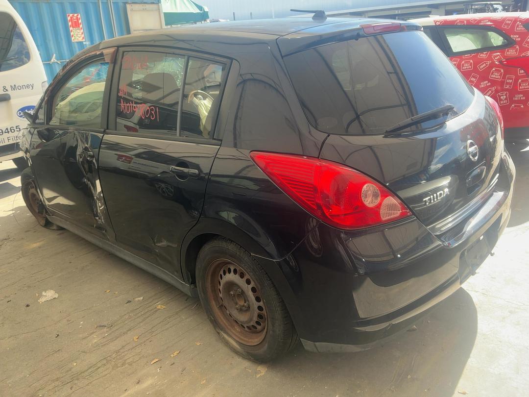 Photo '4' of Nissan Tiida