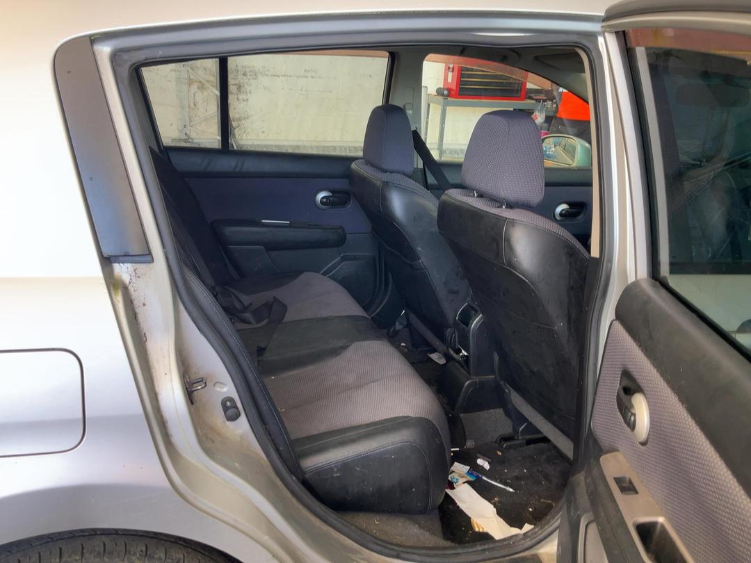 Photo '10' of Nissan Tiida