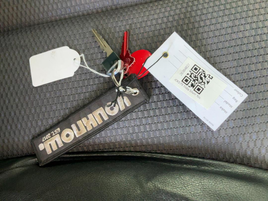 Photo '14' of Nissan Tiida