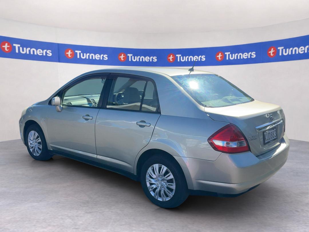 Photo '5' of Nissan Tiida