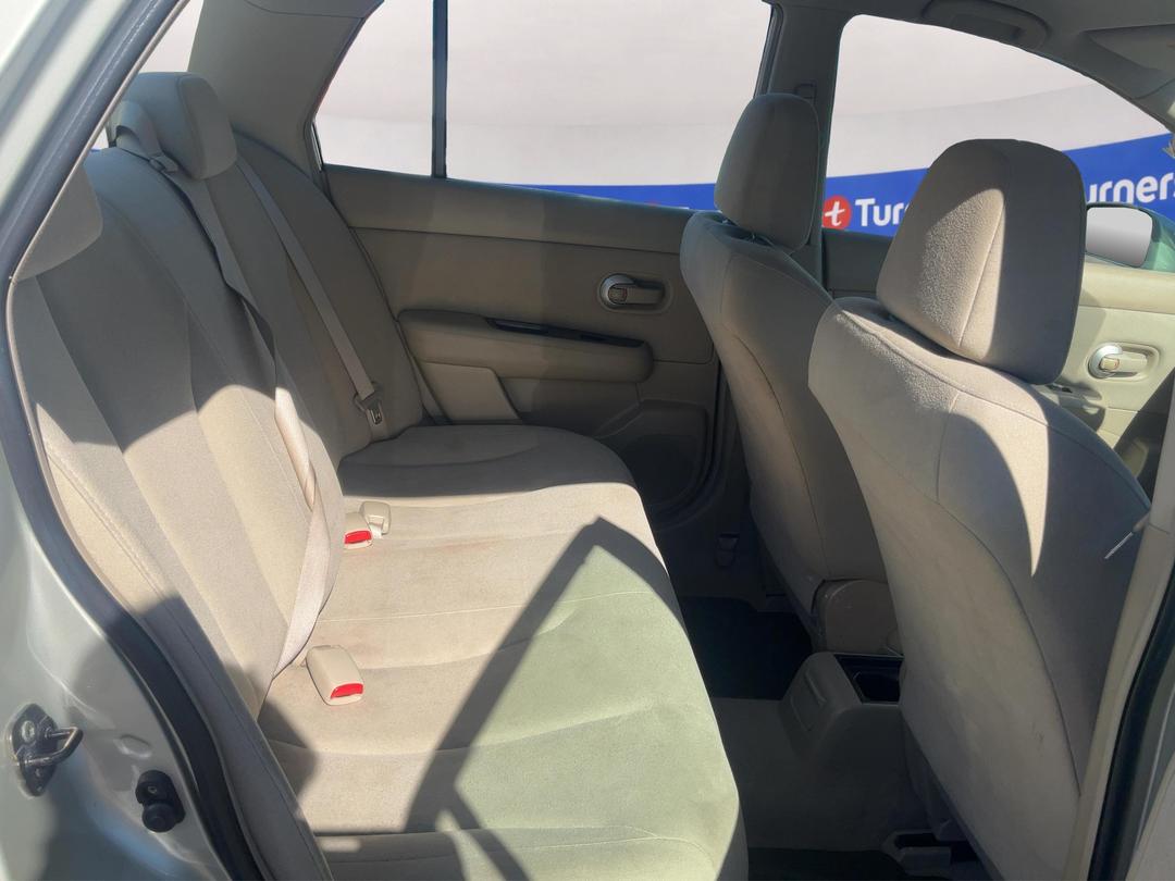 Photo '20' of Nissan Tiida
