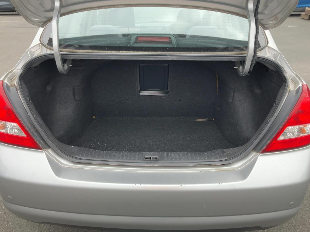 Photo '19' of Nissan Tiida Latio Photo '19' of Nissan Tiida Latio