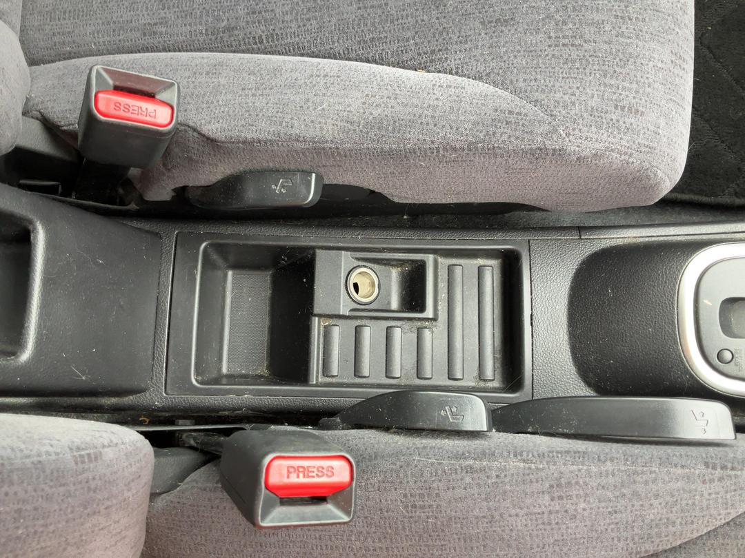 Photo '16' of Nissan Tiida Latio Photo '16' of Nissan Tiida Latio