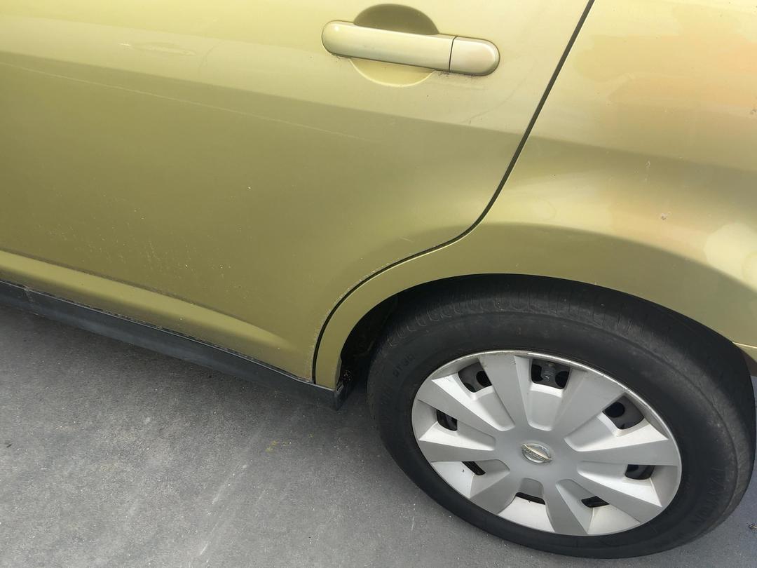 Photo '8' of Nissan Tiida Photo '8' of Nissan Tiida