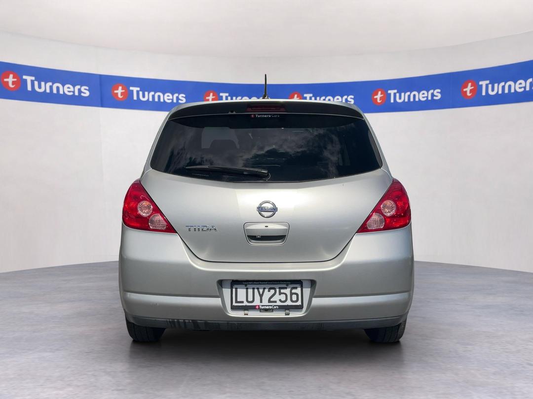 Photo '6' of Nissan Tiida