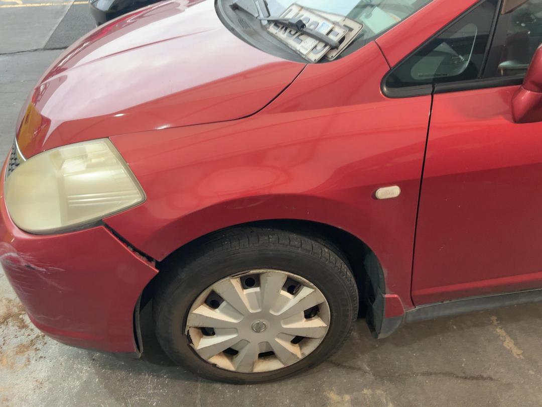 Photo '9' of Nissan Tiida
