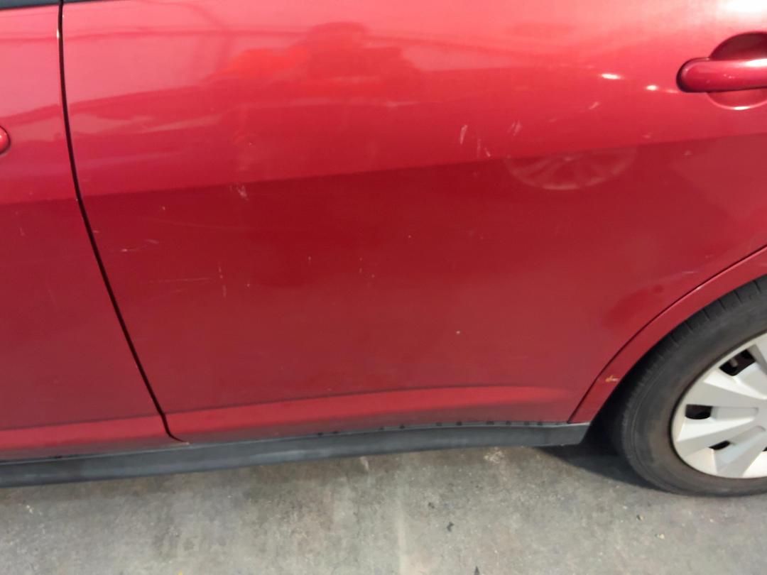 Photo '11' of Nissan Tiida