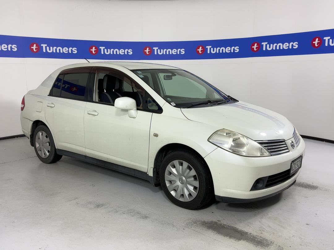 Photo '1' of Nissan Tiida
