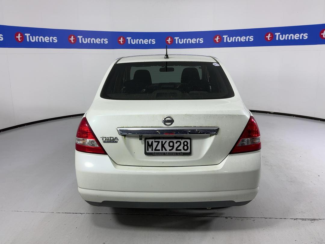Photo '6' of Nissan Tiida