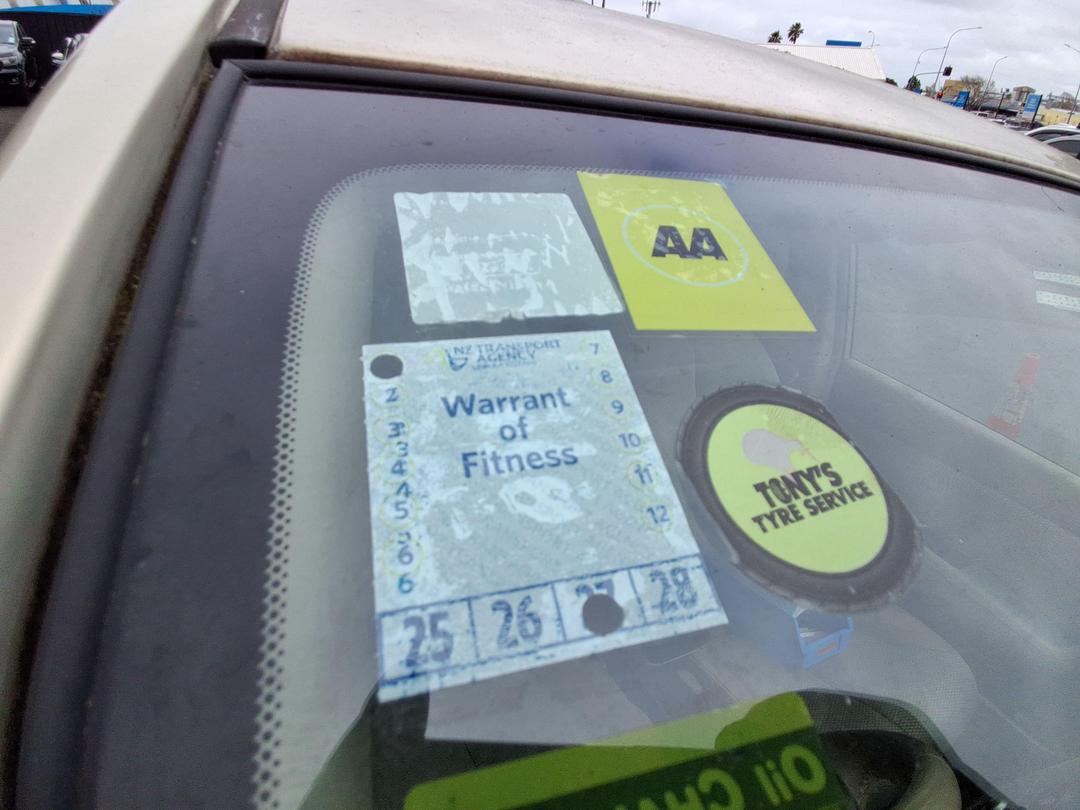 Photo '9' of Nissan Tiida