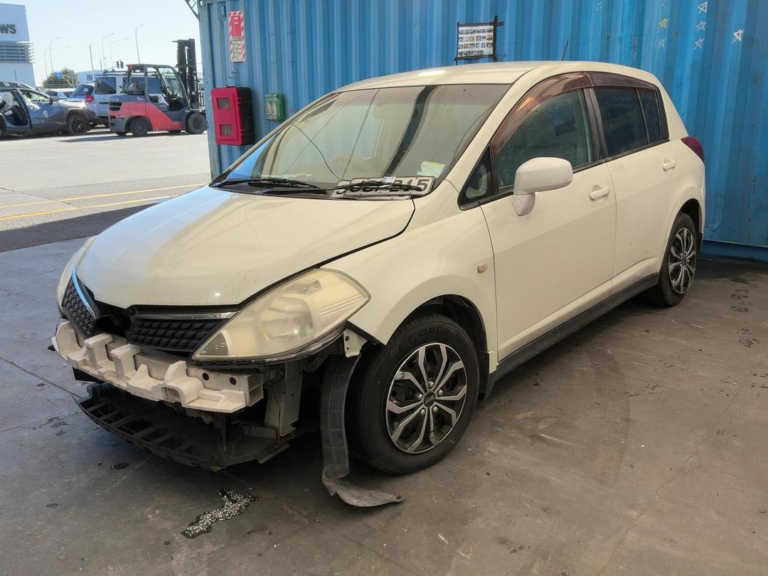 Photo '7' of Nissan Tiida Photo '7' of Nissan Tiida