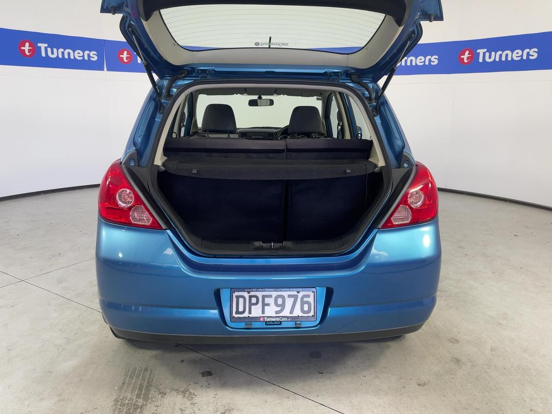 Photo '14' of Nissan Tiida