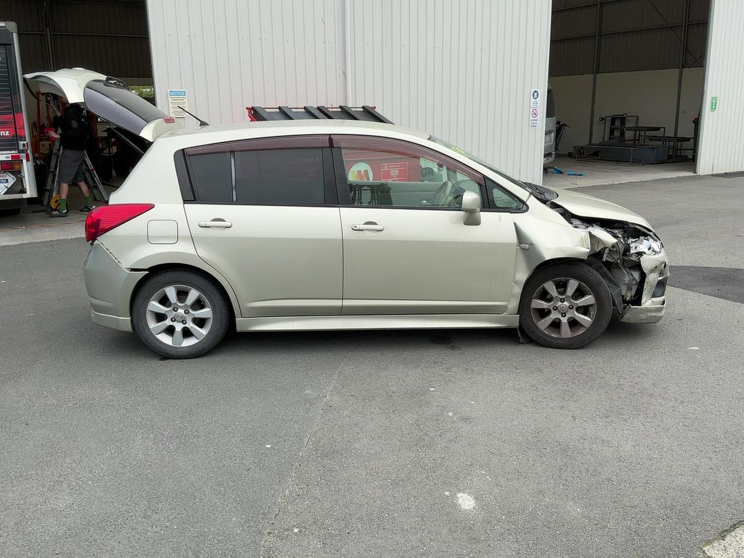 Photo '7' of Nissan Tiida