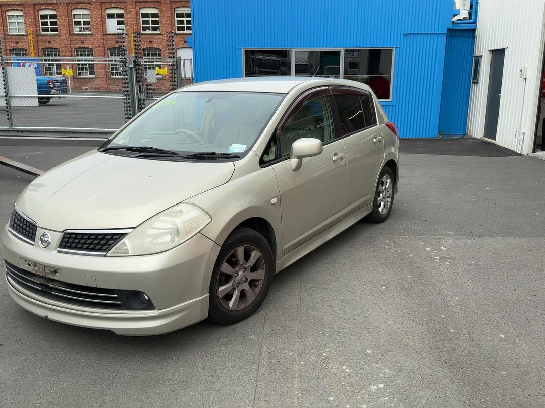 Photo '3' of Nissan Tiida