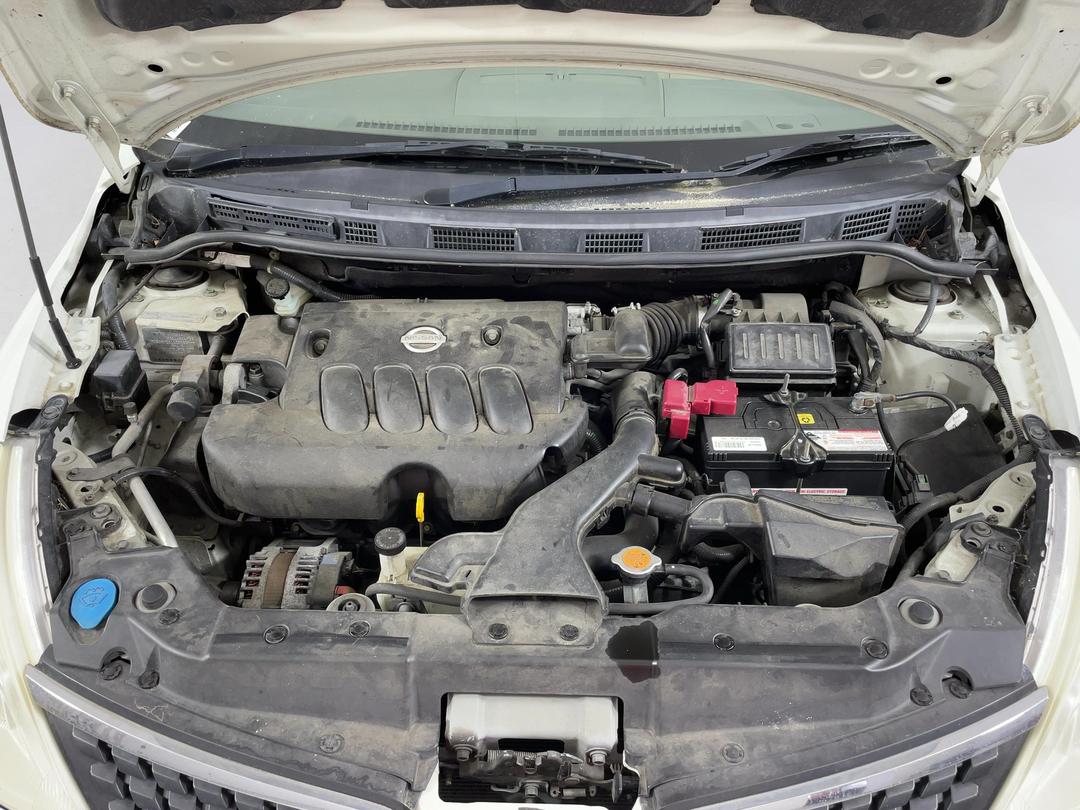 Photo '13' of Nissan Tiida