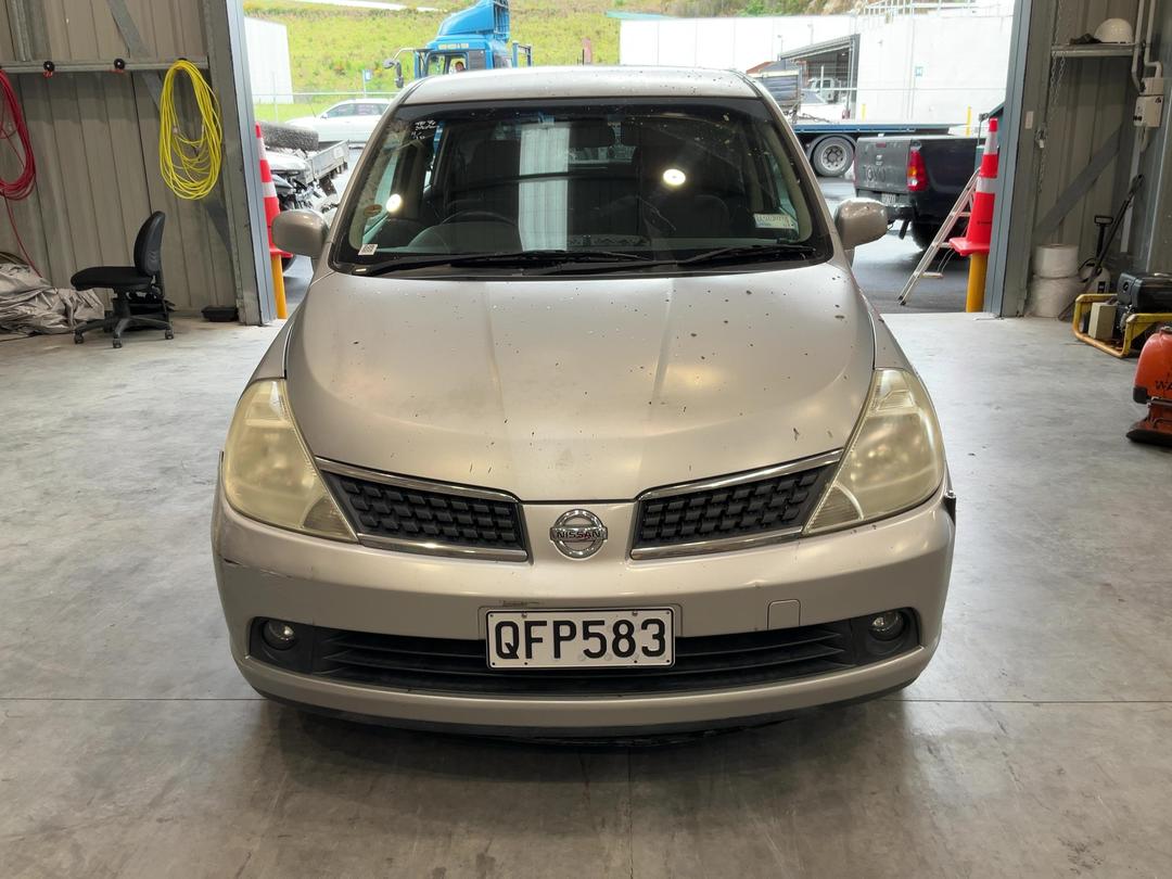 Photo '2' of Nissan Tiida Photo '2' of Nissan Tiida