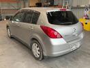 Thumbnail '5' of Nissan Tiida