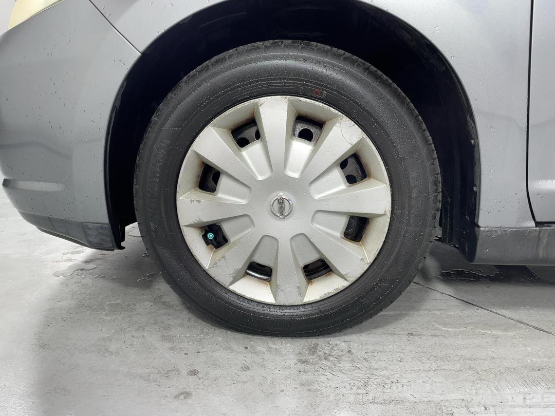 Photo '10' of Nissan Tiida