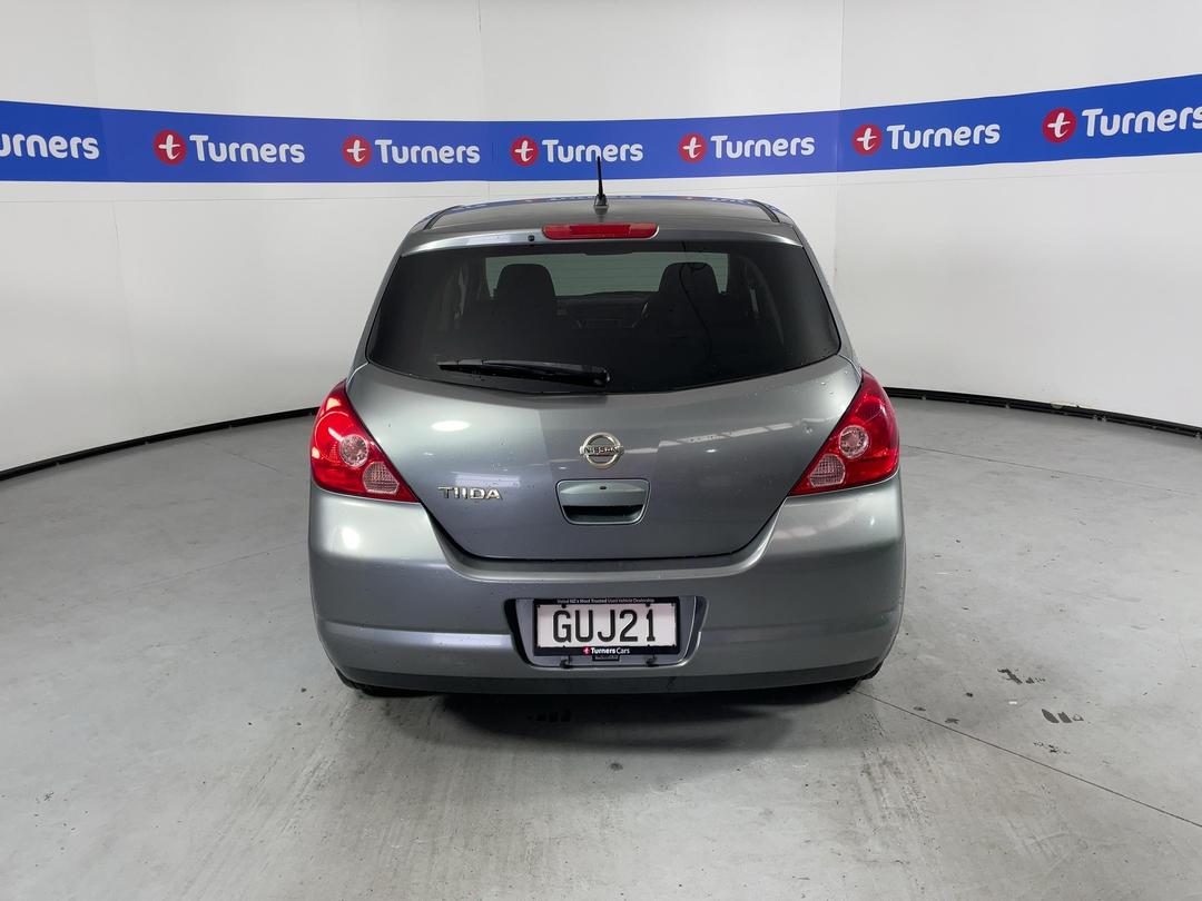 Photo '6' of Nissan Tiida