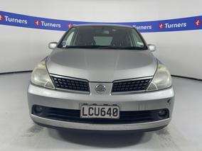Photo '2' of Nissan Tiida