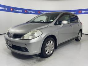 Photo '4' of Nissan Tiida