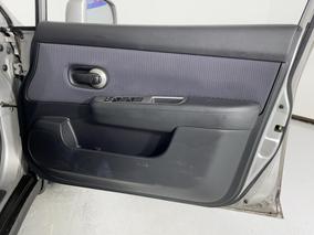 Photo '15' of Nissan Tiida