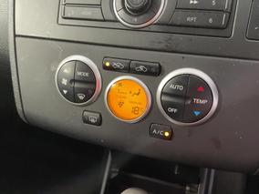 Photo '28' of Nissan Tiida