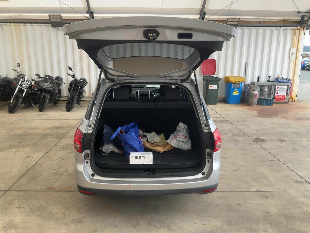 Photo '9' of Nissan Wingroad