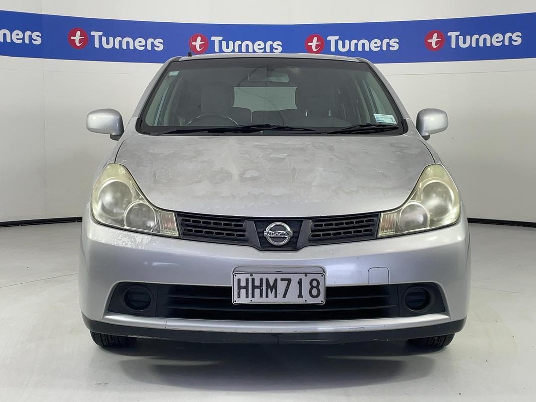 Photo '2' of Nissan Wingroad Photo '2' of Nissan Wingroad
