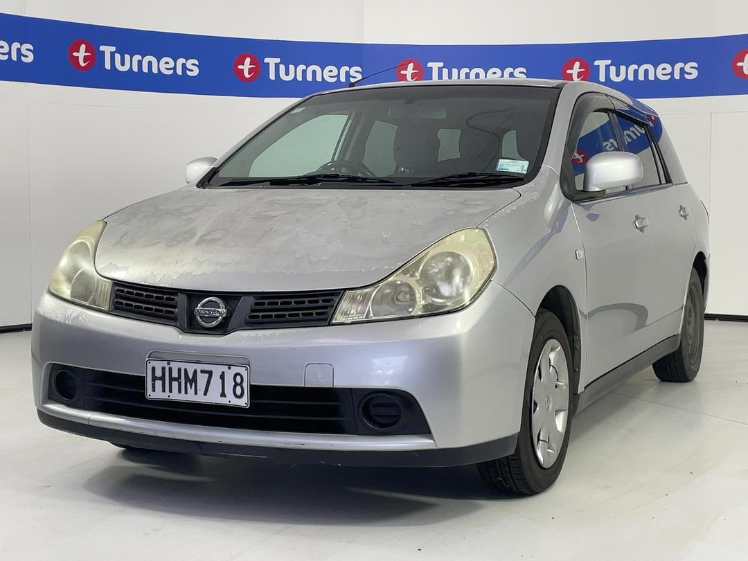 Photo '3' of Nissan Wingroad Photo '3' of Nissan Wingroad