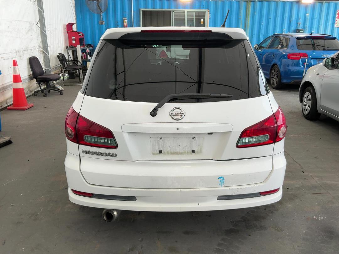 Photo '14' of Nissan Wingroad Photo '14' of Nissan Wingroad