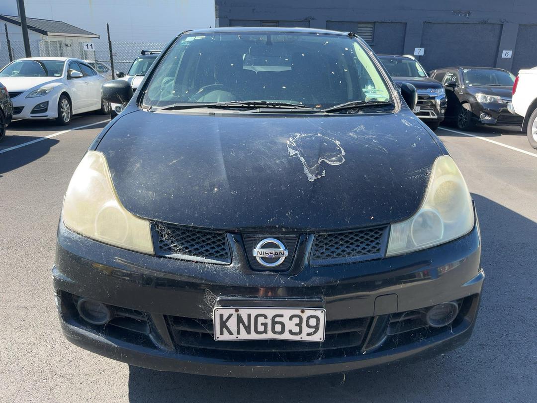 Photo '2' of Nissan Wingroad Photo '2' of Nissan Wingroad
