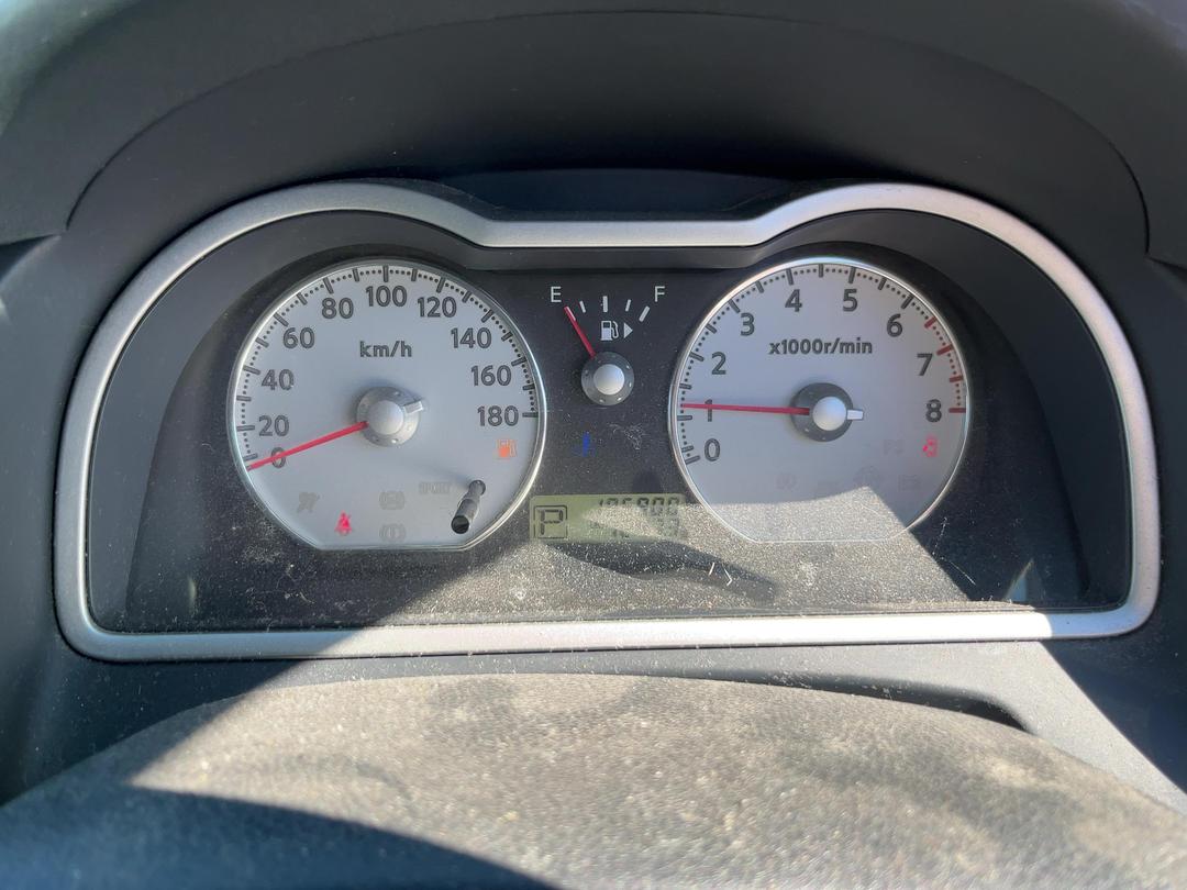 Photo '19' of Nissan Wingroad Photo '19' of Nissan Wingroad