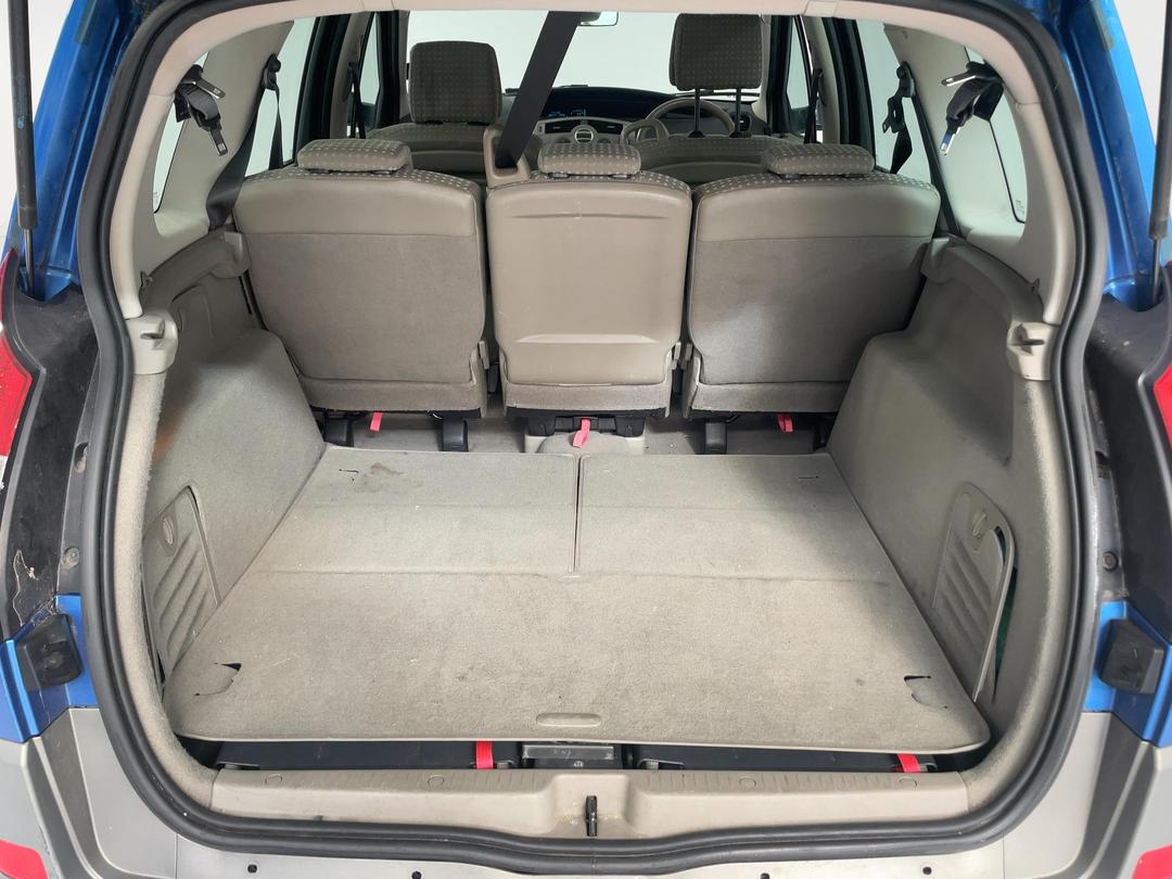 Photo '14' of Renault Scenic