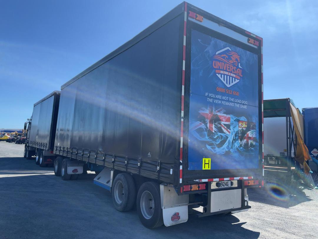 Photo '4' of ROADMASTER FG Curtainsider Full