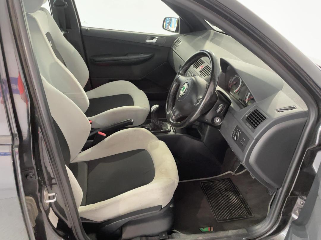 Photo '16' of Skoda Fabia