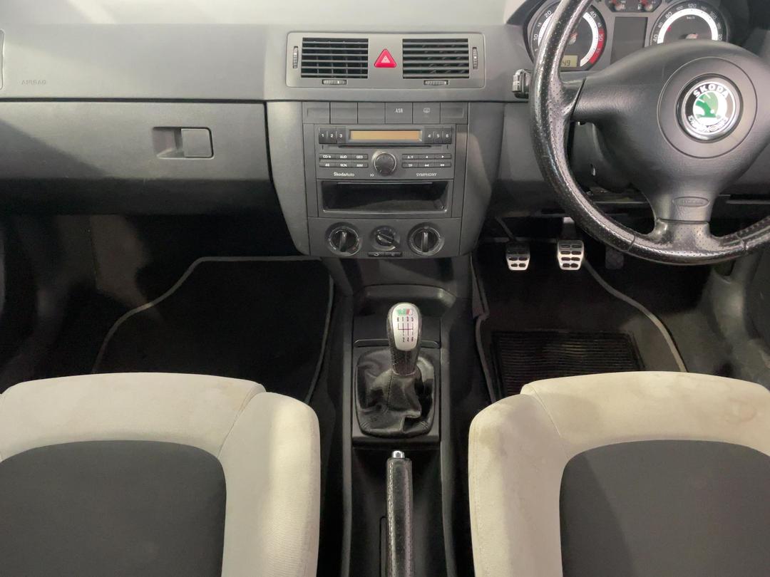 Photo '18' of Skoda Fabia