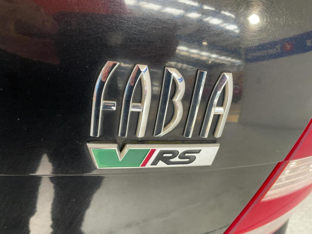 Photo '32' of Skoda Fabia