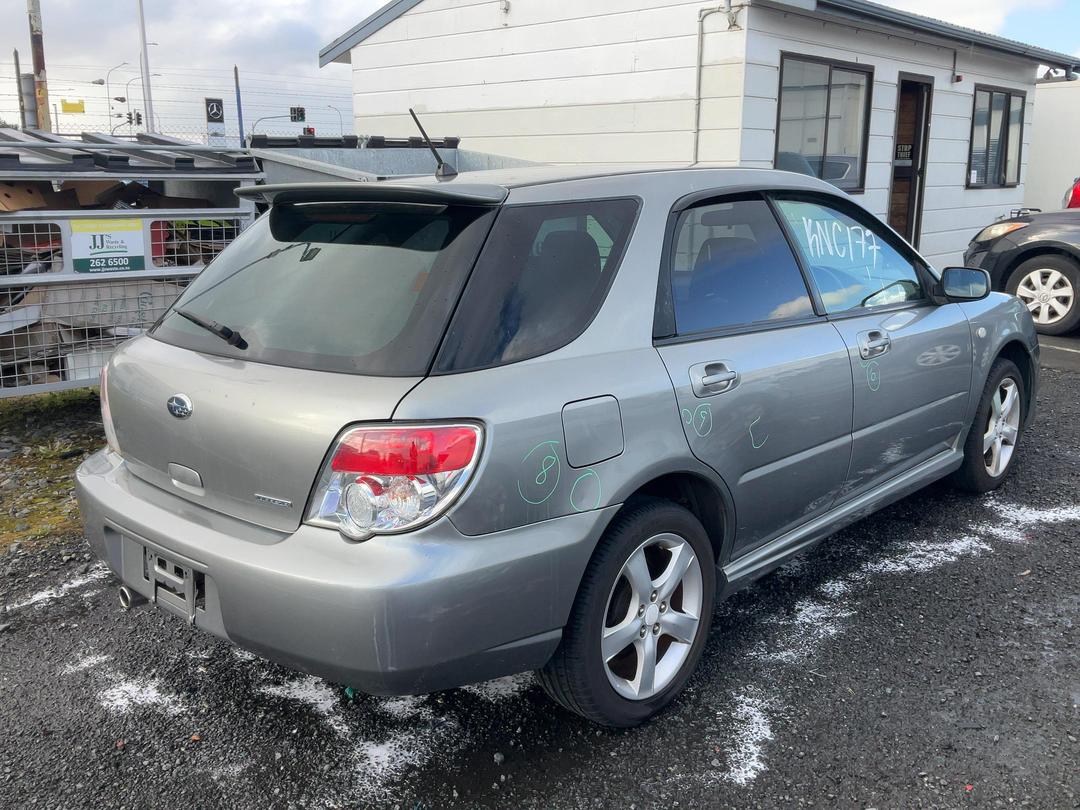 Photo '5' of Subaru Impreza Photo '5' of Subaru Impreza