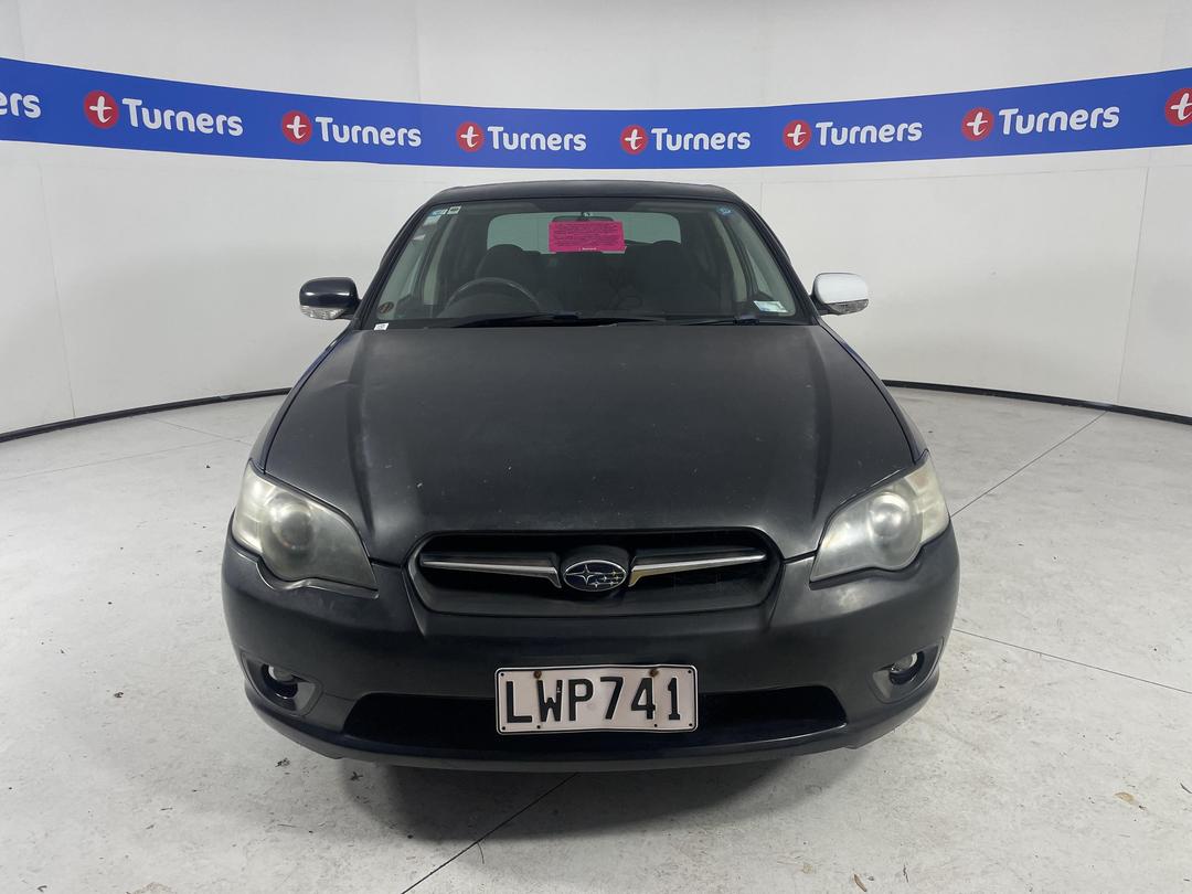 Photo '3' of Subaru Legacy