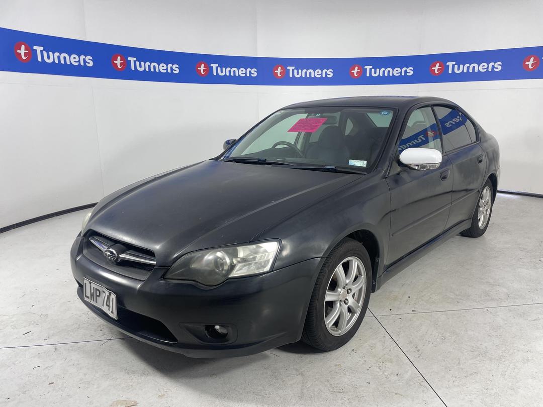 Photo '4' of Subaru Legacy