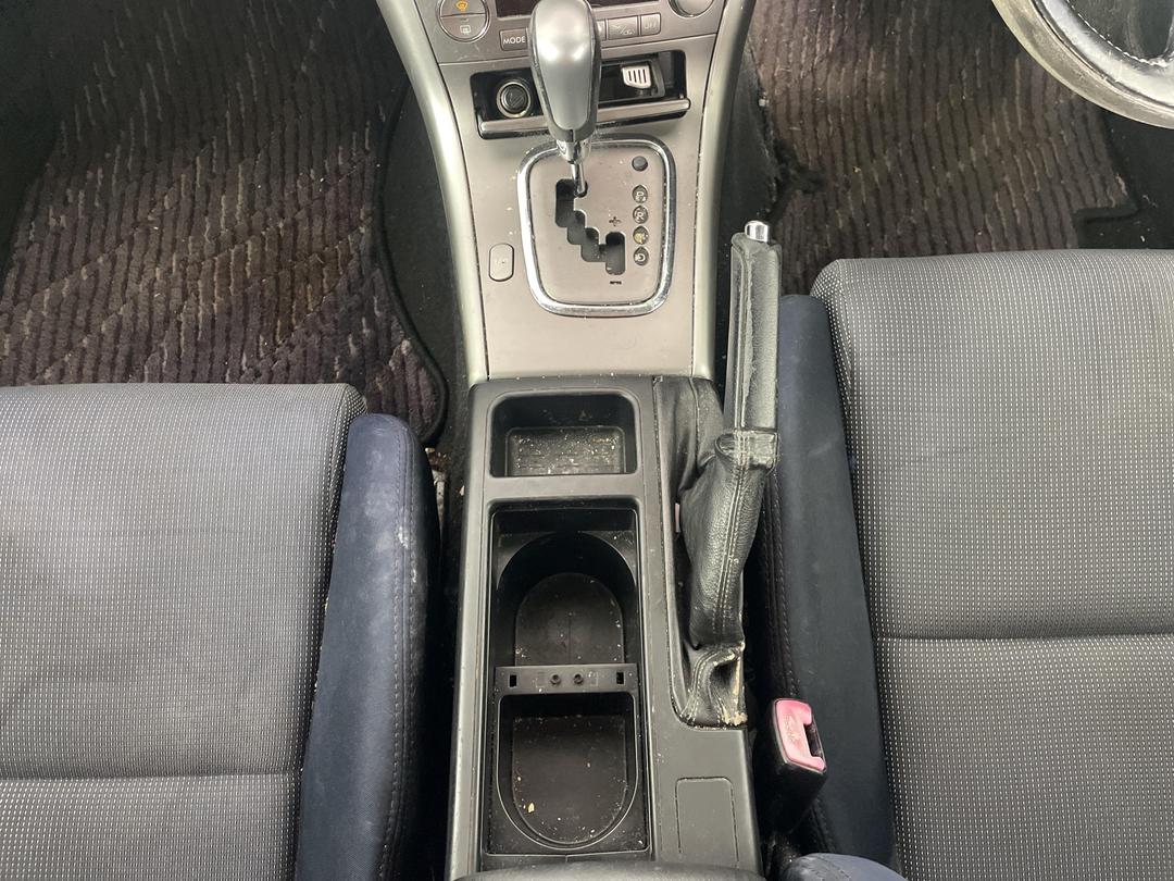 Photo '19' of Subaru Legacy