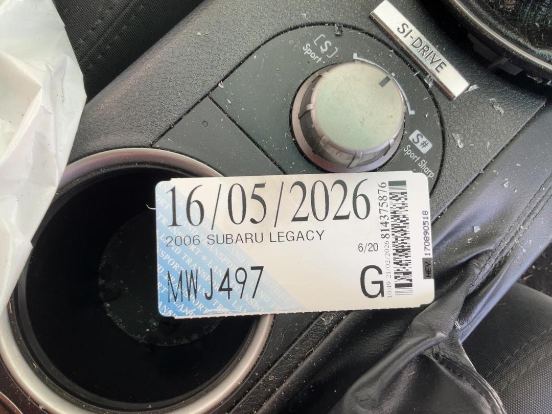 Photo '11' of Subaru Legacy