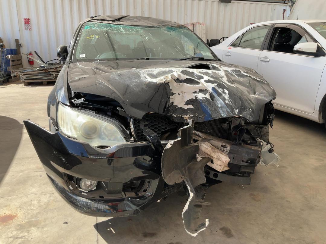 Photo '12' of Subaru Legacy