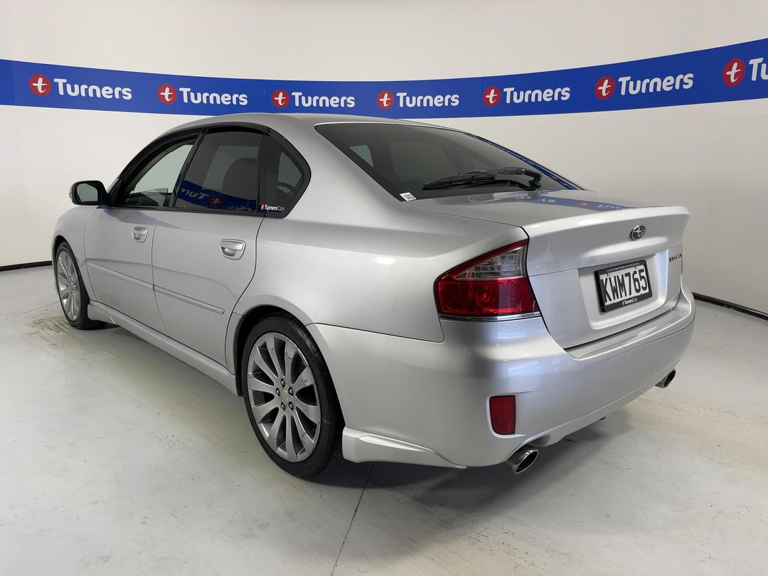 Photo '5' of Subaru Legacy