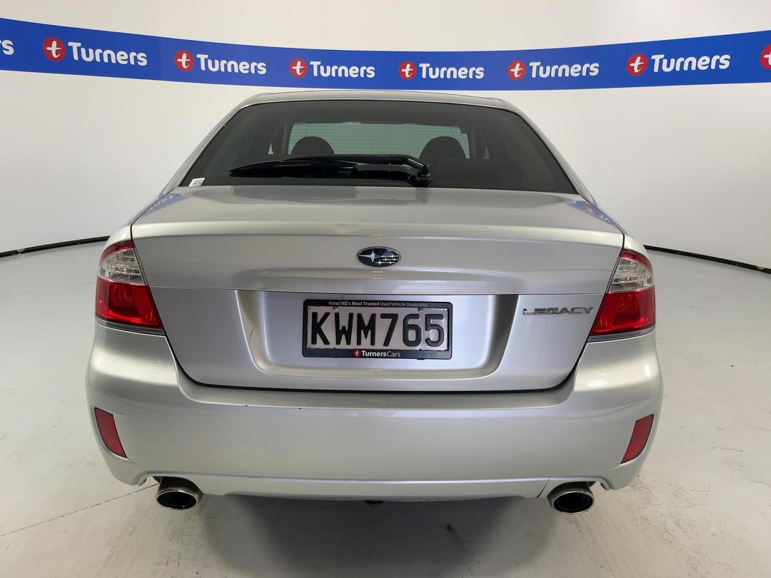 Photo '6' of Subaru Legacy